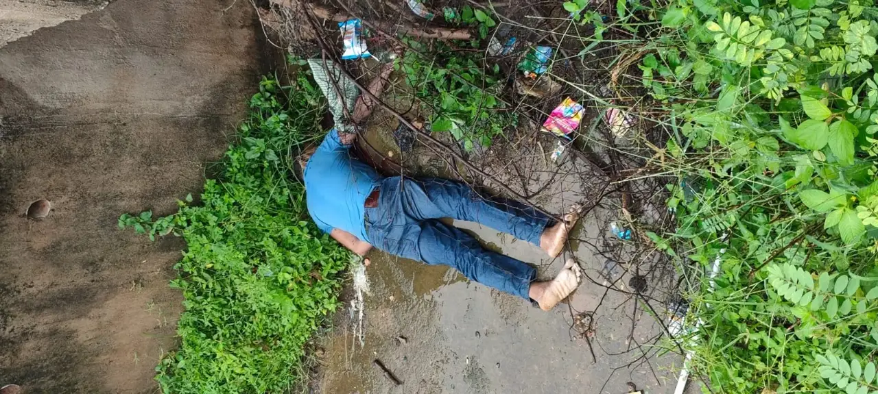 पुल के नीचे मिला 36 वर्षीय युवक का संदिग्ध शव, गाड़िया गांव में सनसनी; हत्या की आशंका