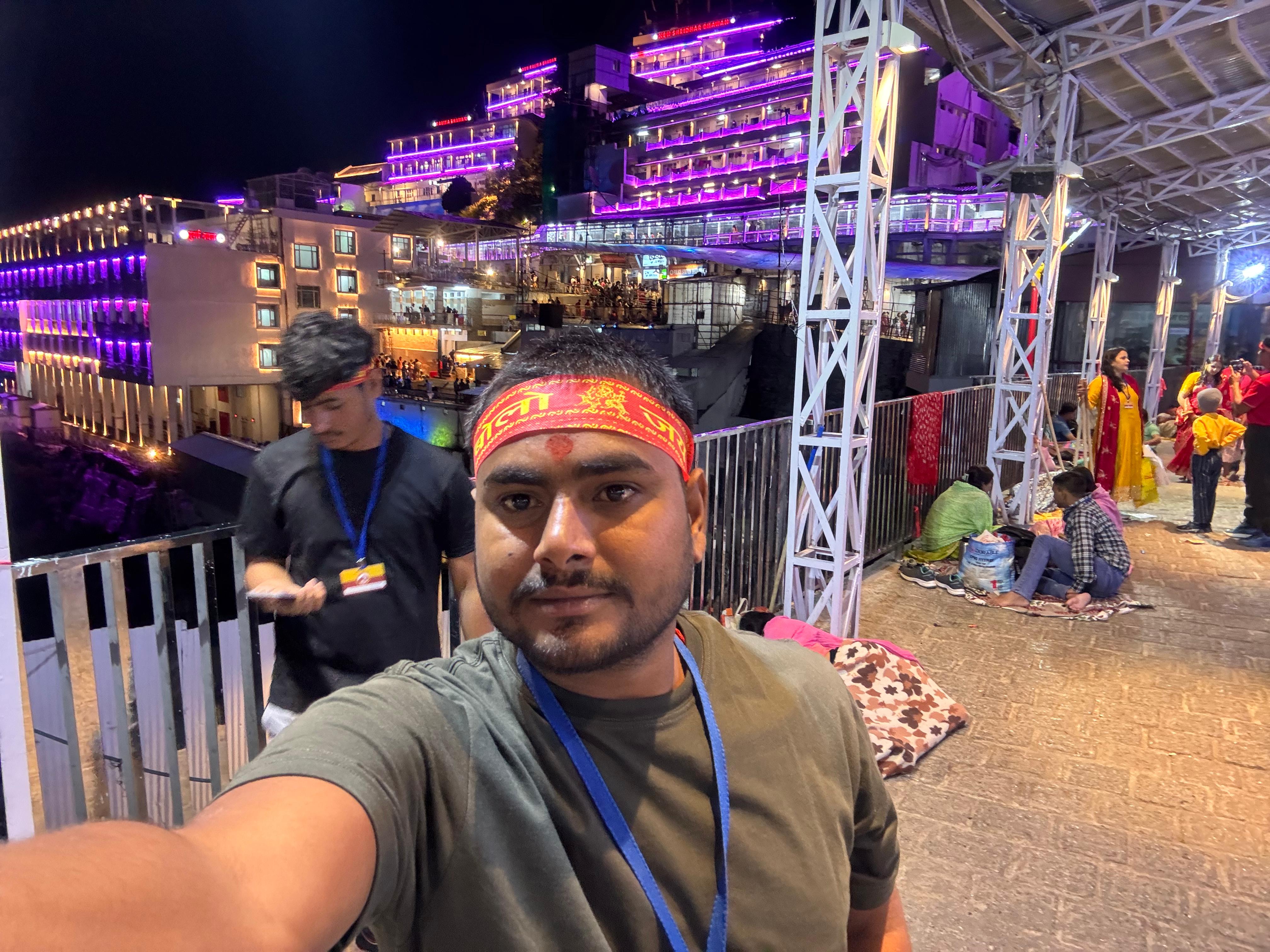 अभिषेक सिंह